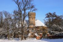 Barokowo-neoklasycystyczny dwór na sprzedaż