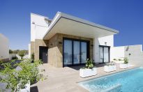 Nowoczesna rezydencja z basenem w Hiszpanii